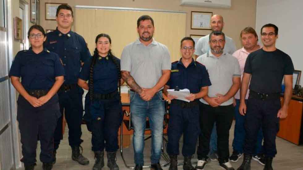 Entrega de terreno a Bomberos Voluntarios Oro Verde