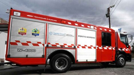 Nueva autobomba al Cuartel de Bomberos de Perito Moreno