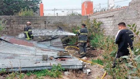 Un Bombero resultó lesionado cuando trabajaba en un incendio