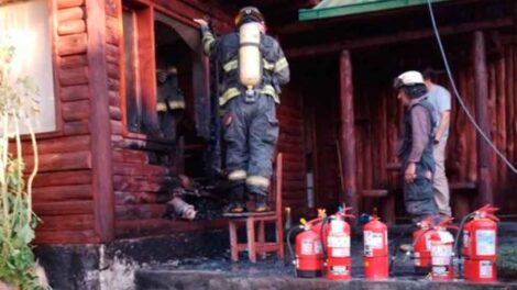 Insultaron a Bomberos cuando acudieron a apagar un incendio