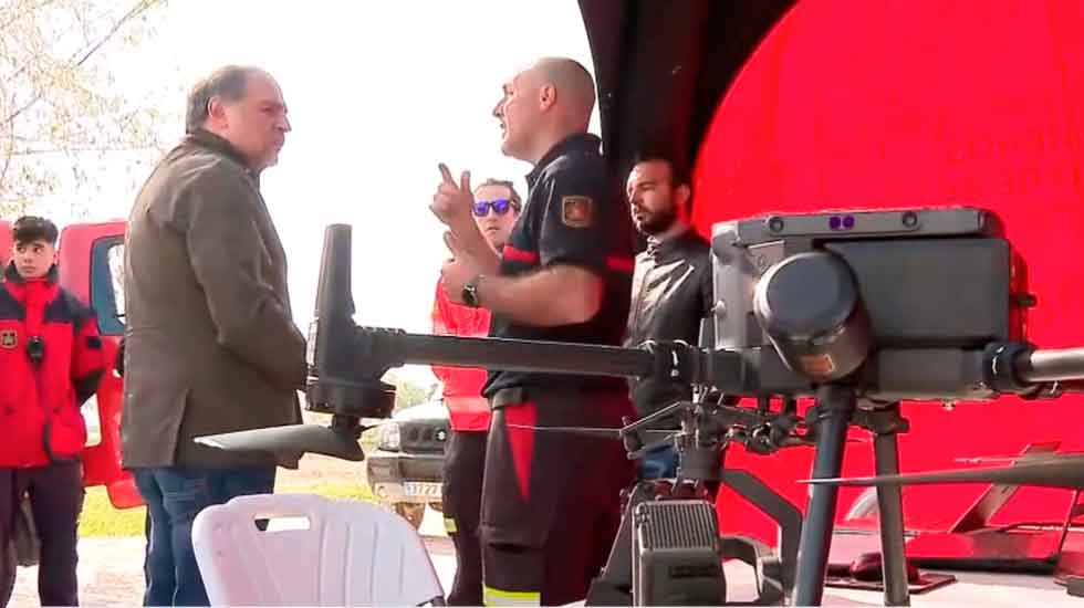 Bomberos de Zaragoza entrenan con drones e Inteligencia Artificial