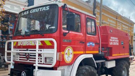 Bomberos de Las Grutas recibió nueva unidad para incendios forestales