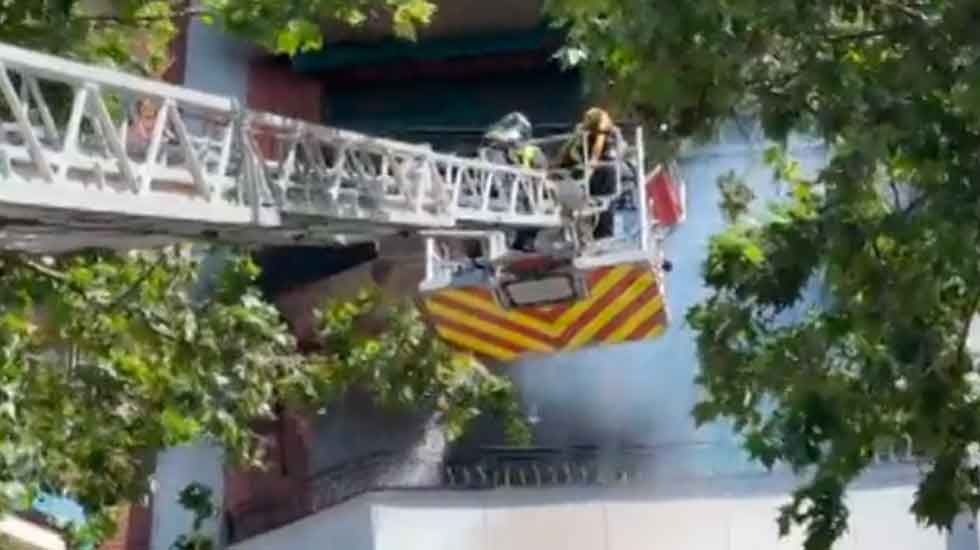 Tres miembros de Bomberos han necesitado asistencia sanitaria 