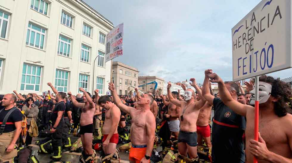 Bomberos comarcales denuncian cierre de parques