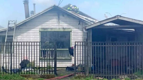 Un bomberos lesionado dejó un incendio en Alerce Norte