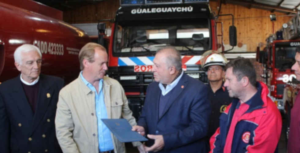 Promulgación de la Ley Provincial de Bomberos Voluntarios