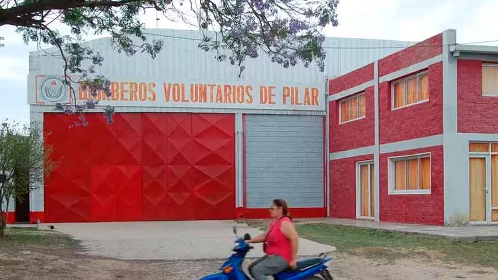 Renunció la mitad de los bomberos voluntarios en Pilar