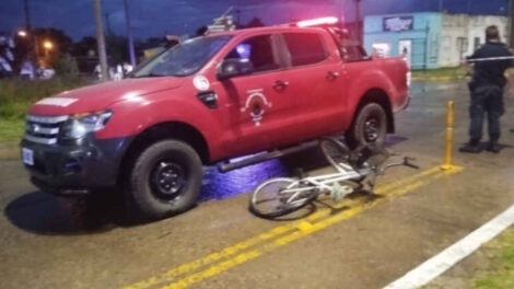 Un Ciclista fue impactada por un móvil de Bomberos