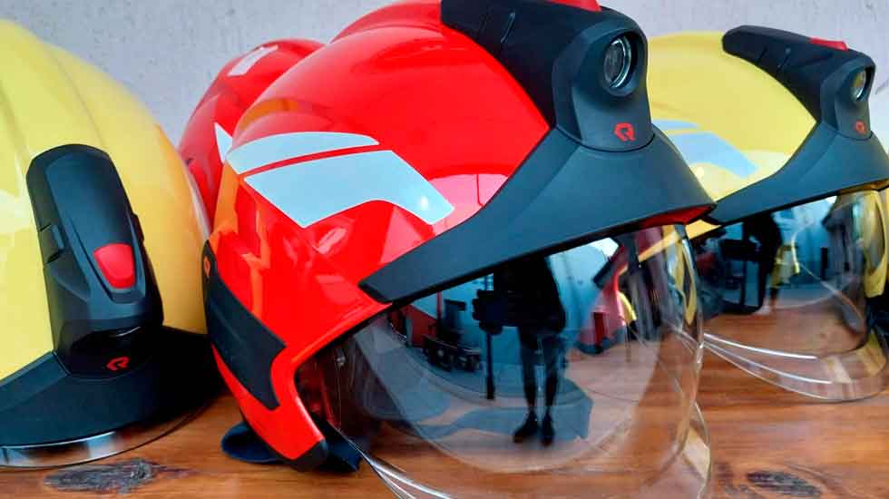 Bomberos adquirió nuevos cascos con mayor protección
