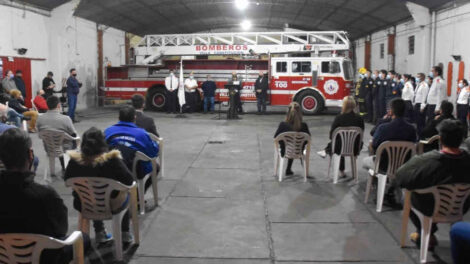 Emotivo Festejo por los 40 Años de los Bomberos Voluntarios