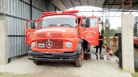 Se rompió el autobomba y comenzaron una colecta para repararla