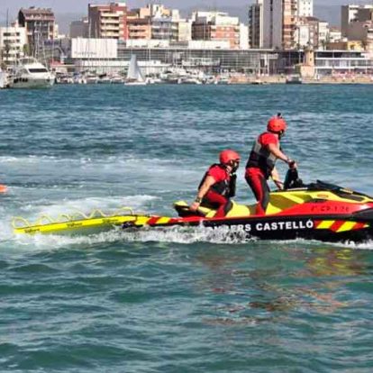 Los bomberos de Castellón estrenan moto acuática