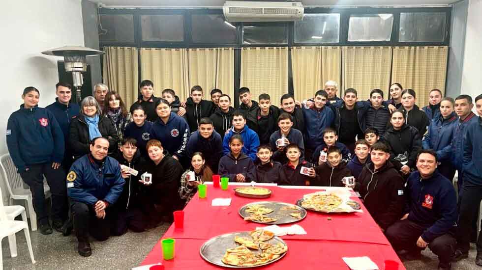 Festejos por el 61° aniversario de la Escuela de Cadetes Bomberos