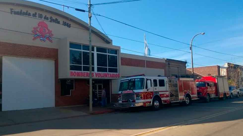 Se celebran 78º aniversario de Bomberos Voluntarios de 9 de Julio