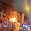San Borja: Tres bomberos atrapados y otro herido en incendio