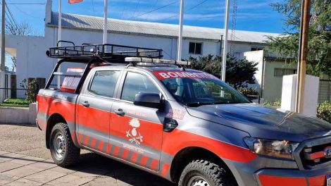 Nuevo equipo para incendios forestales para Bomberos de San Andrés de Giles