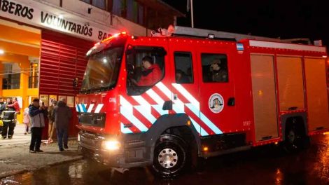 Los Bomberos Voluntarios de Bariloche tienen una nueva unidad