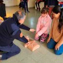 Bomberos voluntarios de Lincoln brindaron una charla de RCP