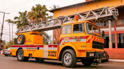 Bomberos de Hernandarias suma a su flota una autoescala