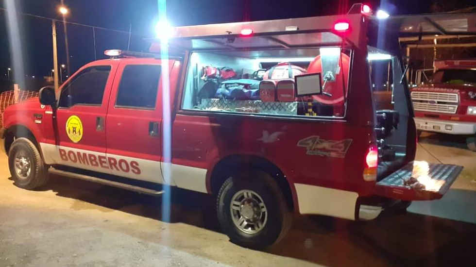 Bomberos Voluntarios de San Carlos adquirieron una camioneta 4×4