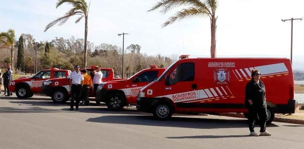 Se presentó la nueva flota de la Agrupación Serrana de Bomberos