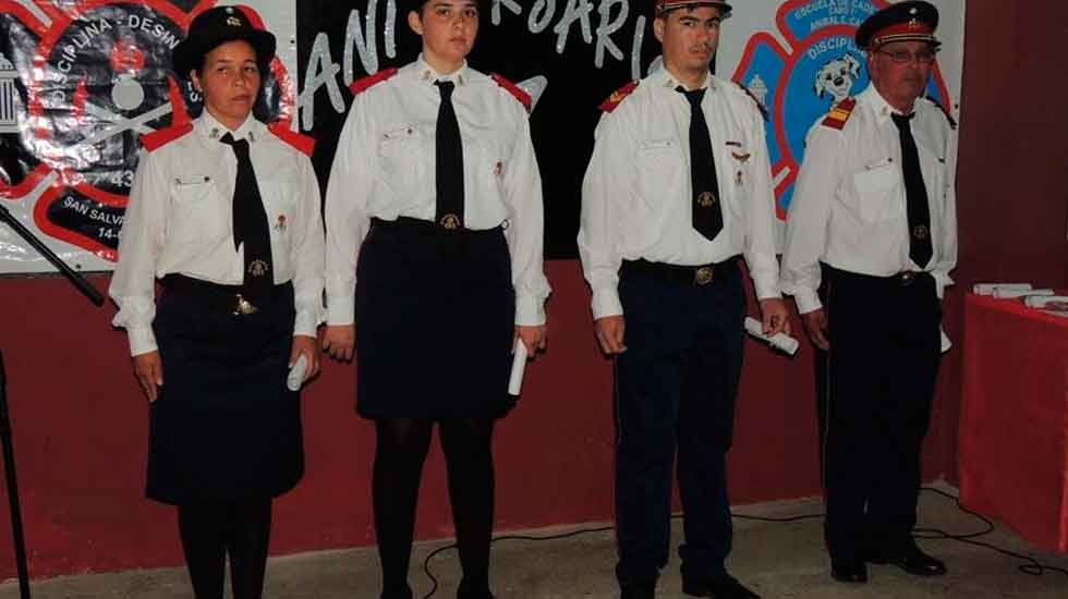 Bomberos Voluntarios de San Salvador conmemoró sus 37 años