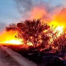 Tres bomberos voluntarios heridos en incendio forestal