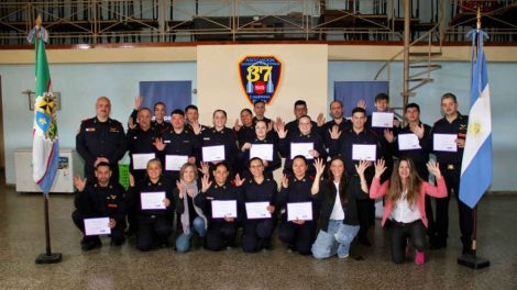 Bomberos Voluntarios se capacitaron en Lengua de Señas