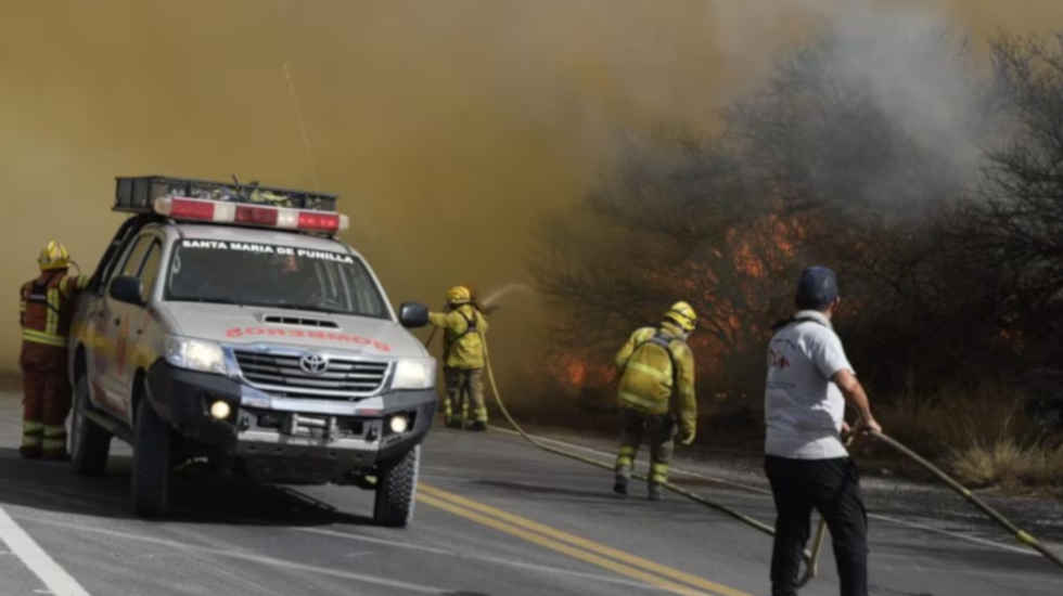 Imputaron a un hombre por agredir a bomberos de Mendiolaza