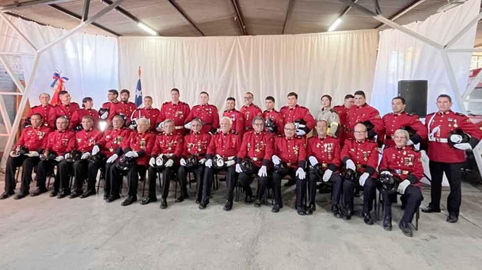 Cuarta Compañía de Bomberos de Calle Larga celebró su 39° aniversario