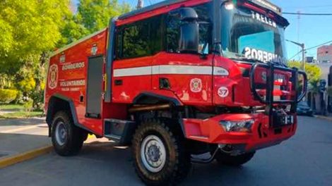 Bomberos Voluntarios de Trelew presentaron tres nuevas unidades