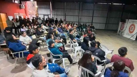 Bomberos de San Martín de los Andes presentaron la Escuela de Cadetes