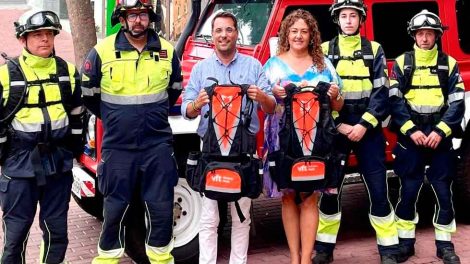 Bomberos de Los Realejos adquieren nuevas mochilas forestales