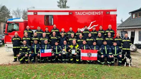 Bomberos de Biobío se capacitan en rescate subacuático en Austria