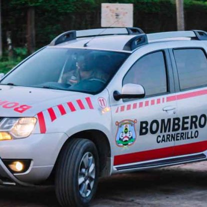 Bomberos Voluntarios de Carnerillo con nuevo móvil