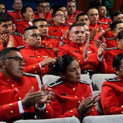 Bomberos de Ibarra conmemoraron sus 75 años con reconocimientos