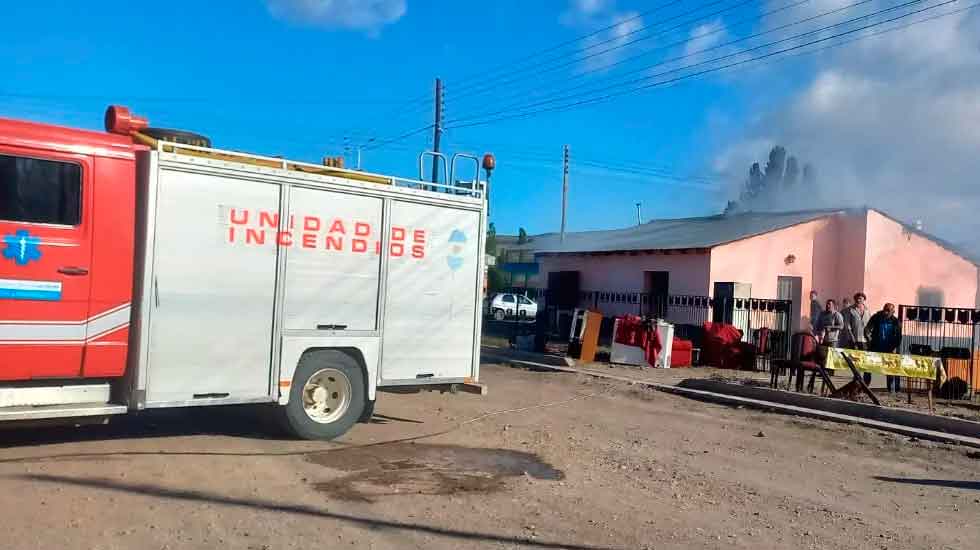 Cuartel de Bomberos no está autorizado a trabajar "por falta de seguro de vida"