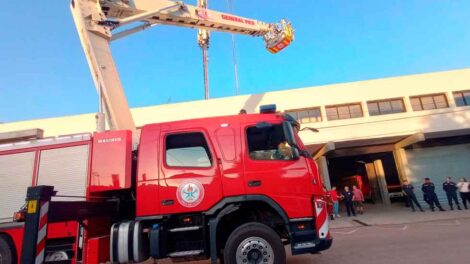 Bomberos General Pico ya dispone de la nueva unidad con hidroelevador