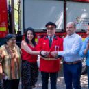 Bomberos recibe camión forestal de manos del Gobierno Regional