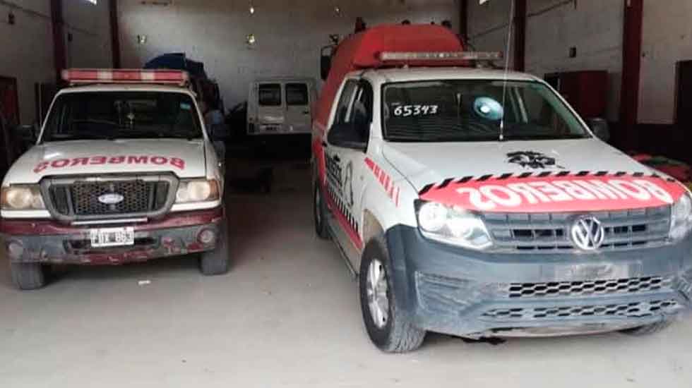 Bomberos Voluntarios de Aguas Blancas recuperó los móviles secuestrados