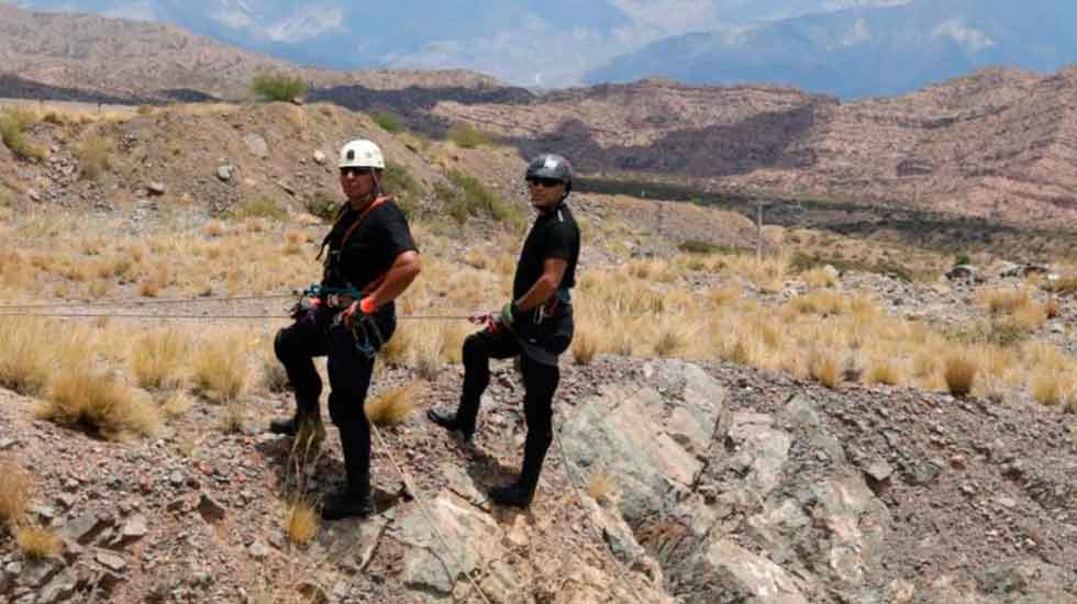 Bomberos de la Policía refuerzan tareas de prevención por las fiestas de fin de año