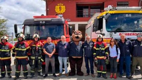 Sernapesca dona vehículos incautados a Bomberos de Puerto Montt