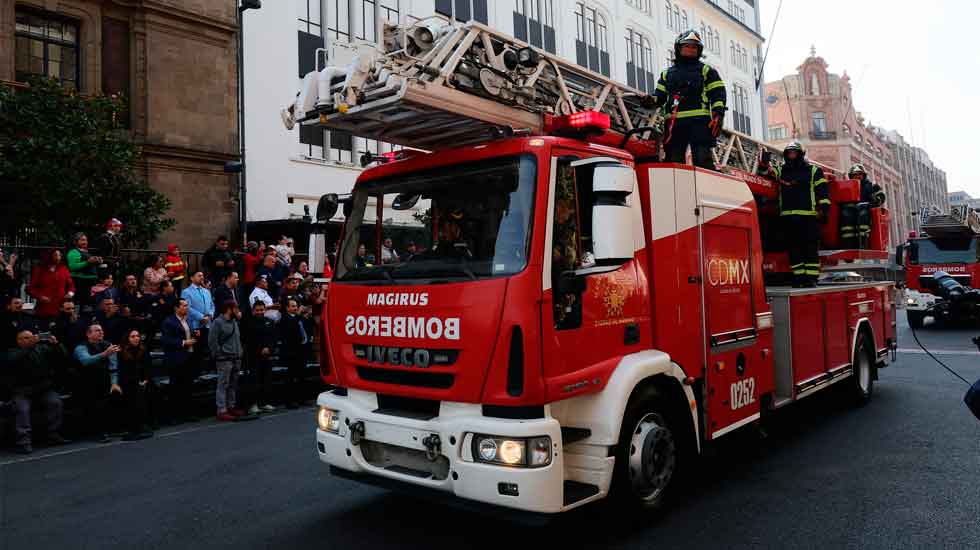 El Cuerpo de Bomberos de la Ciudad de México celebró su 169 aniversario