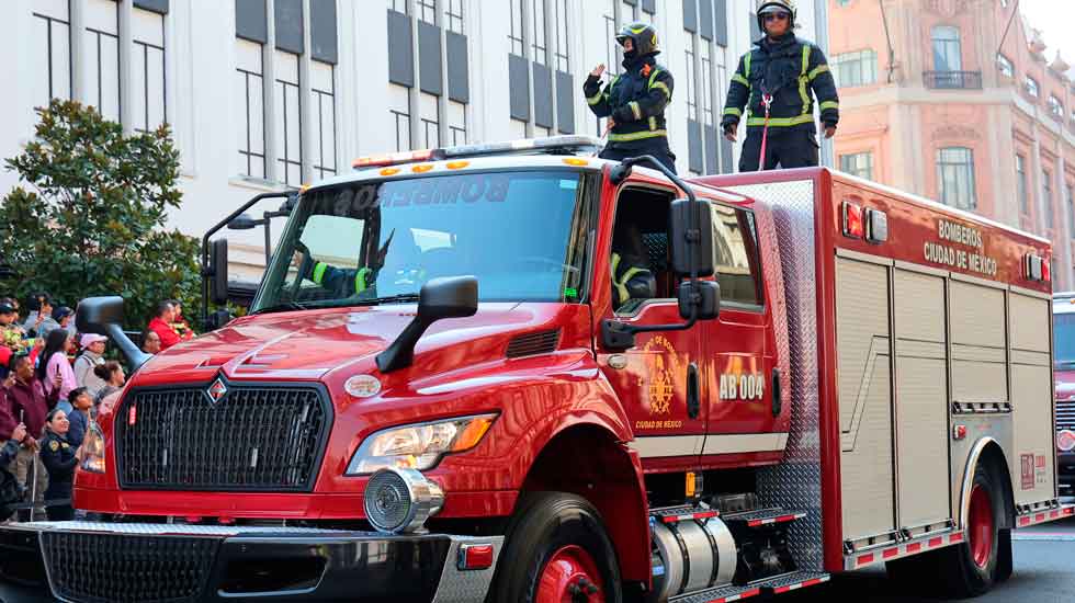 El Cuerpo de Bomberos de la Ciudad de México celebró su 169 aniversario