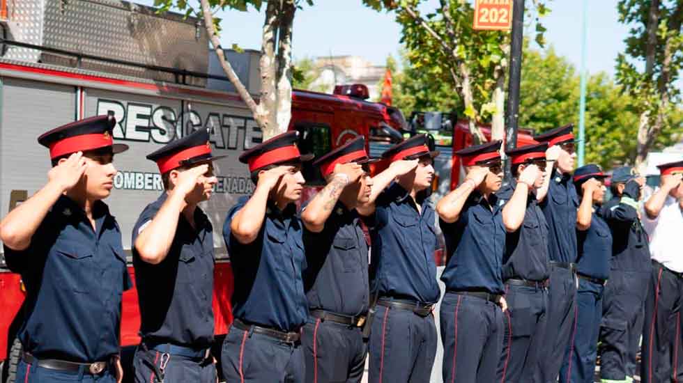 Bomberos de Ensenada celebró el aniversario de su fundación