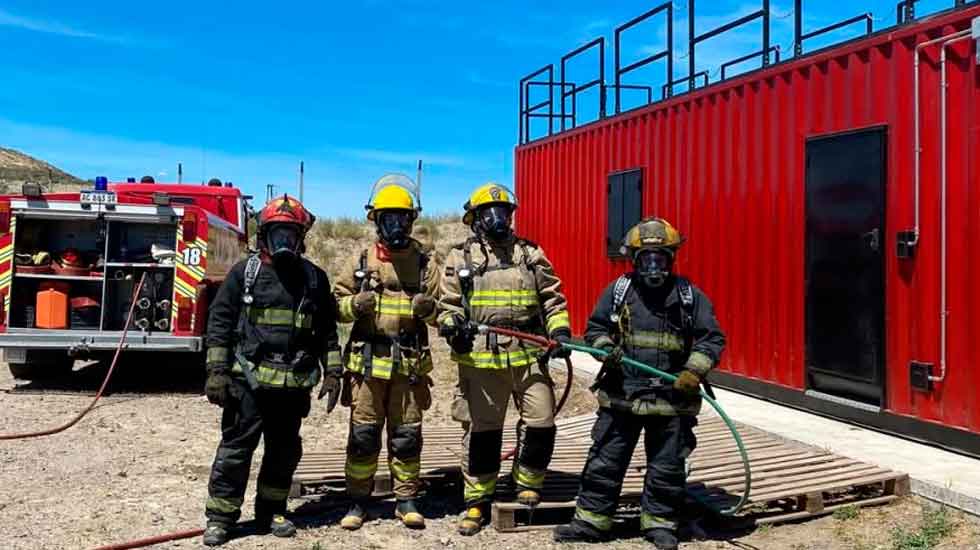 Bomberos de Rada Tilly cuentan con un simulador de incendios