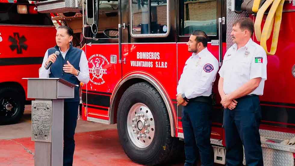 Bomberos Voluntarios tienen nueva unidad extintora de fuego