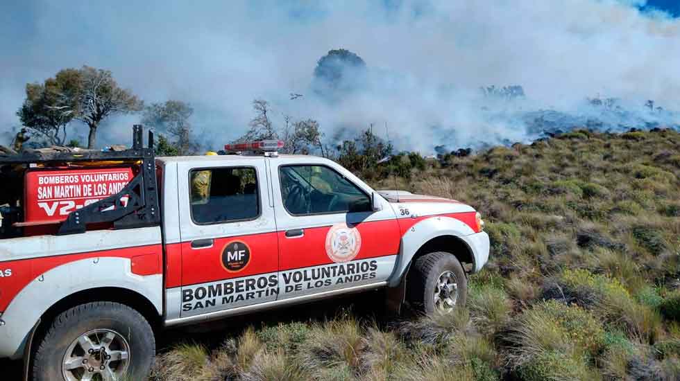 Colecta para adquirir equipamiento para el combate de incendios