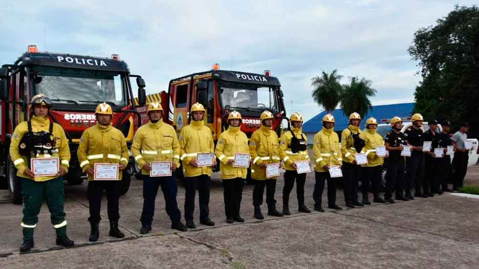 Capacitaron a bomberos en Manejo de Vehículos de Incendios Forestales