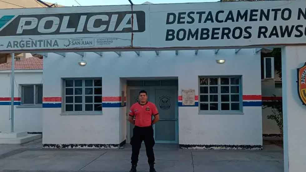 Un bombero salvó la vida de una mujer con maniobras de RCP